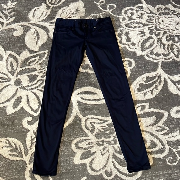 Lily Pulitzer size 00 worth skinny. NWOT. Super soft and stretchy. - Picture 1 of 6